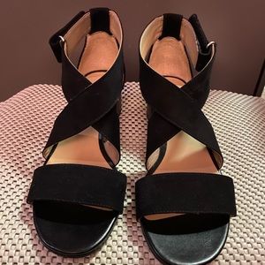 Naturalizer Adele Black Faux Suede Sandals